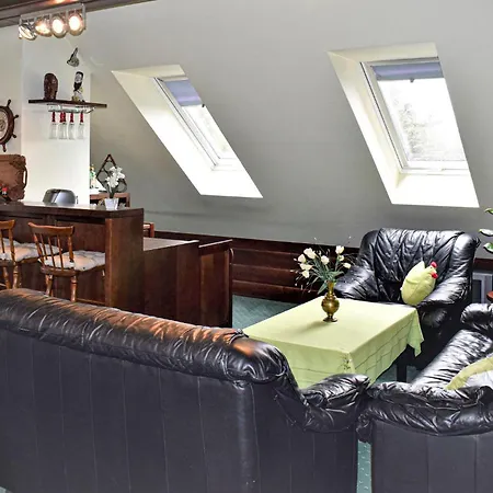 4 Bedroom Amazing In *
